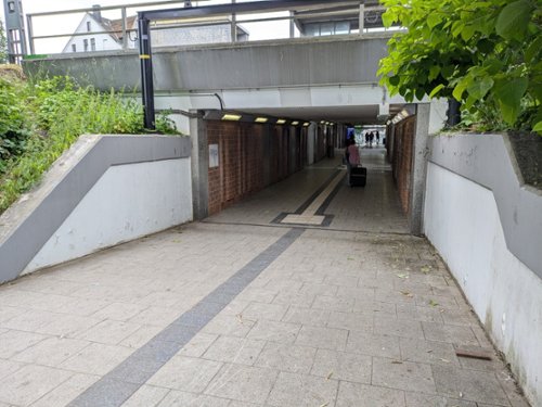 Ausgang Hauptbahnhof Richtung Wartburgstraße im Mai 2025